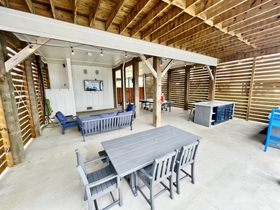 Covered entertaining area under the home