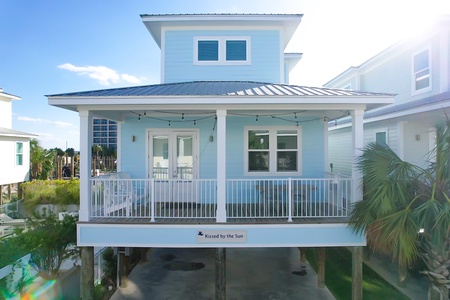 Balcony right outside of the main living area