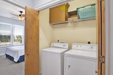 Full size washer/dryer on the main floor