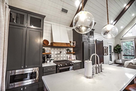 8-kitchen