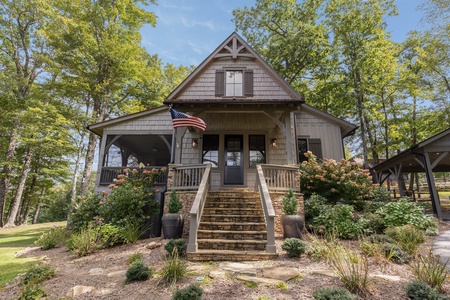 Dragonfly Cottage - Dog Friendly, Enclosed Yard Area, Community Perks