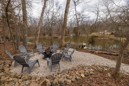 Near the water’s edge your group will love finishing off the day around the fire pit!