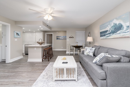 Kitchen / Den