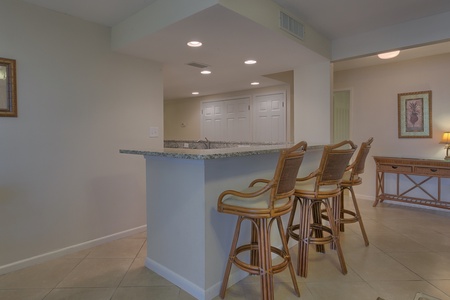 Kitchen Bar Area