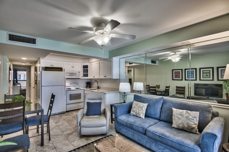 Living Room/Kitchen