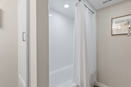 Bathroom with Tub Shower Combination