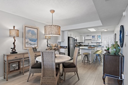 Dining Area/Kitchen