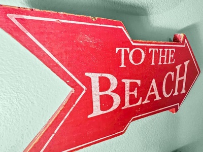Sign To The Beach
