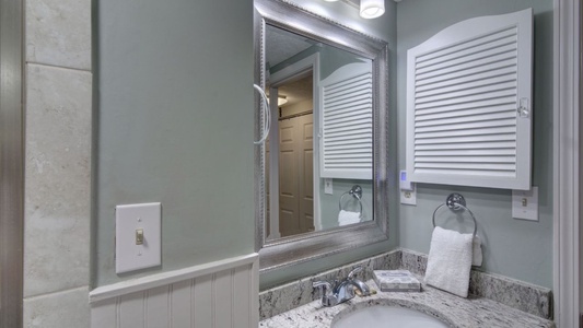 Guest Bathroom