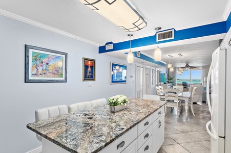 Kitchen Bar Area