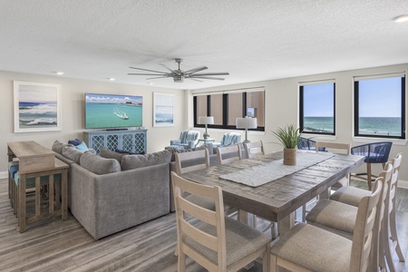 Dining Room / Living Room