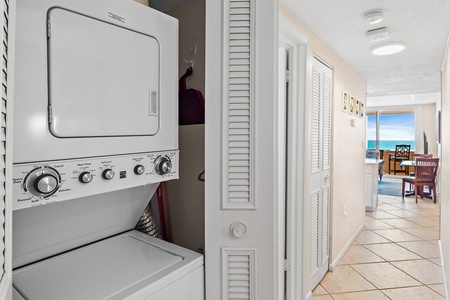 Your in-unit washer and dryer make vacation laundry effortless, so you can pack light and stay fresh.