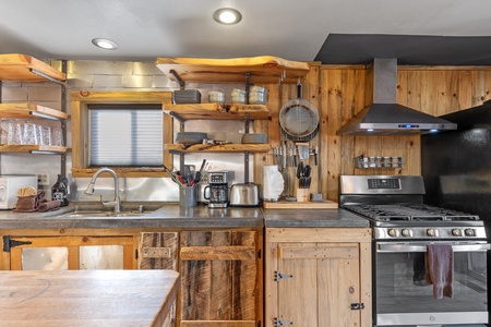 Kitchen area with all of the niceties