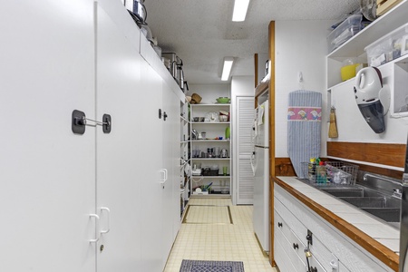 Laundry Area with Plenty of Storage