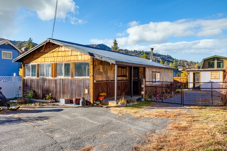 Parking area in front of house