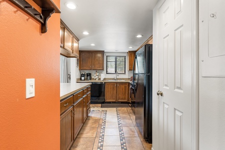 Fully stocked kitchen