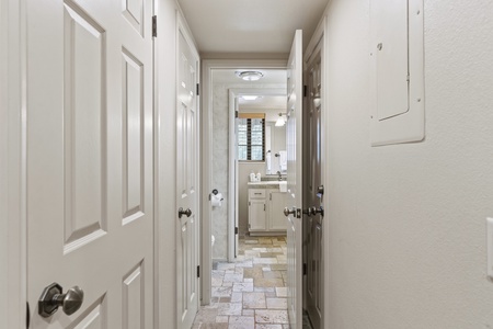 Entrance to bathroom from hallway