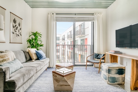 Mid Main Lofts #6226 | Modern & stylish 1BR loft | Midtown