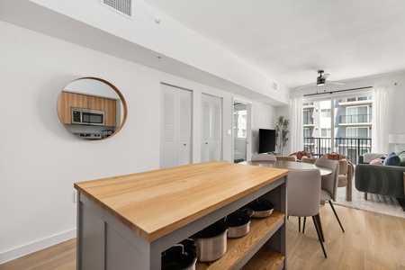 Create delicious meals in this well-equipped kitchen with modern amenities.