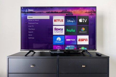 Binge-watch your preferred shows with the smart TV and sound system for streaming.