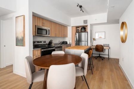 Cook up a storm in this contemporary kitchen with all the necessary amenities.