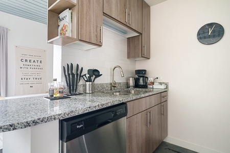 Enjoy cooking in this contemporary kitchen with all the essentials.