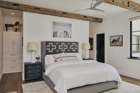 1130ElliottCemeteryLane_CHawks7506