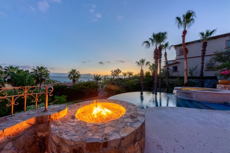 Firepit outside of this Los Cabos getaway