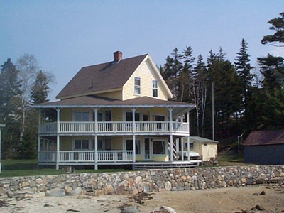 Colburn Cottage - exterior view of whole cottage