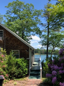 Lange Cottage Exterior