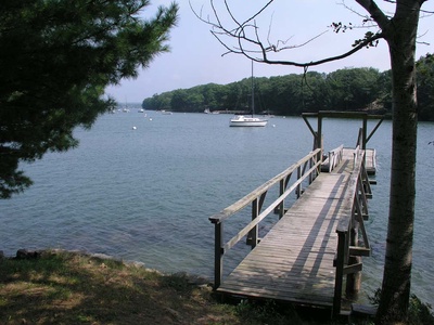 Association Dock