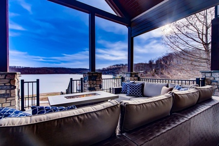 Patio overlooking the lake with fire table