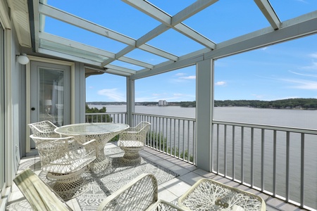 Screened Patio