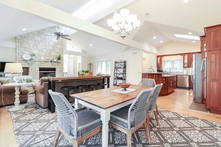 Dining area just off the kitchen and livingroom. Seating for 10!