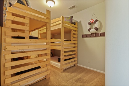 Bunnk Room