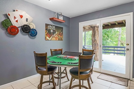 Poker Table, Chips Included