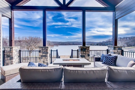 Patio overlooking the lake with fire table