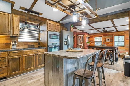 Fully Stocked Kitchen