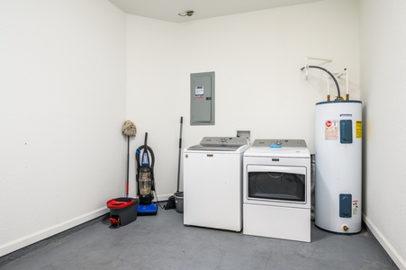 Private Washer and Dryer in Private Garage
