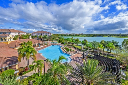 Clubhouse Pool/Jacuzzi/Pool Bar/Arcade/Gym/Conference Room