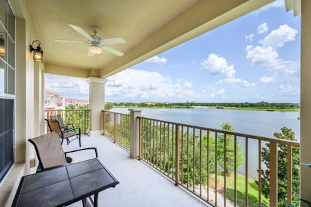 Private Balcony with Lakeview