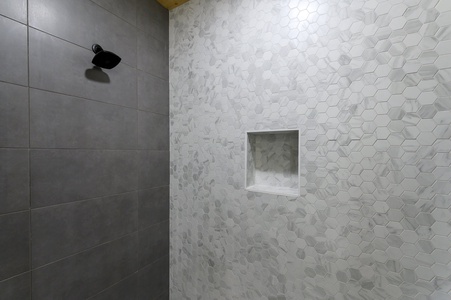 Master bathroom #1