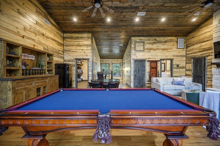 Spacious upstairs game and entertainment room