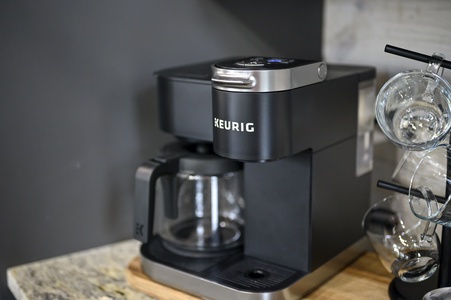 Kuerig K-cup Duo with drip coffee pot available