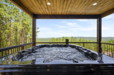 Relaxing mountain views from the hot tub