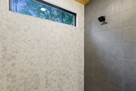 Master bathroom #2