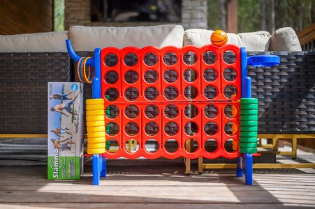 Life-size Connect4 game