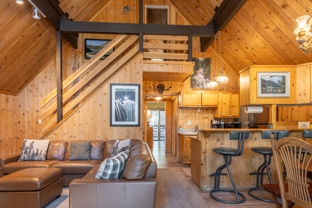 Chalet 23 common