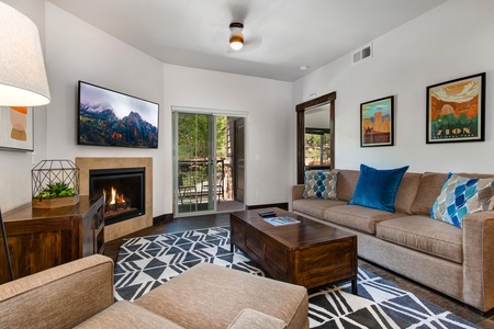 Bear Hollow Ridge 2203
