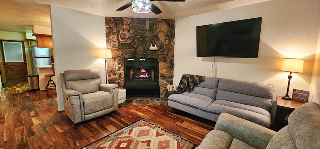 Valley Condo 117